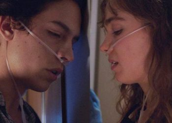 Bienal: Rachael Lippincott  autora de “A Cinco Passos de Você” conta sua  experiência no processo de criação da história