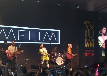 Penúltimo dia de Festival Tudum trouxe debate sobre representatividade e show da banda Melim