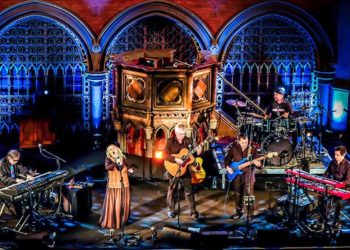 RENAISSANCE E CURVED AIR, DUAS DAS MAIS IMPORTANTES BANDAS DO ROCK PROGRESSIVO,  TOCAM NO BRASIL EM 2020