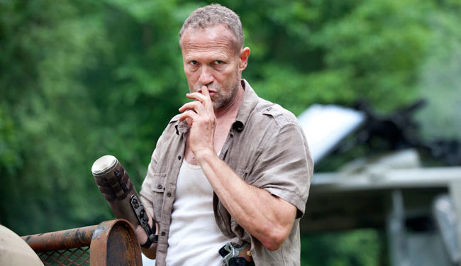 Michael Rooker, de The Walking Dead conta que “ninguém recebeu dinheiro nas primeiras temporadas”