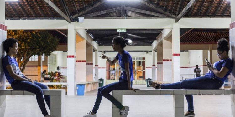 Atravessa a Vida: Documentário retrata trajetória de Jovens as vésperas do Enem