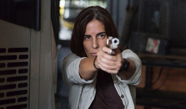 “A Suspeita”: Gloria Pires em primeiro cartaz do filme