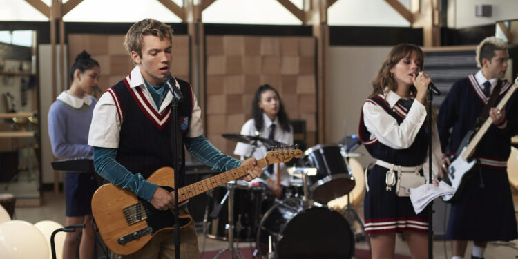 Netflix: Rebelde ganha novo Teaser musical