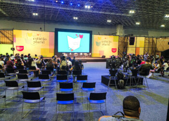 Bienal do Livro Rio encerra segundo dia de programação com Lulu Santos