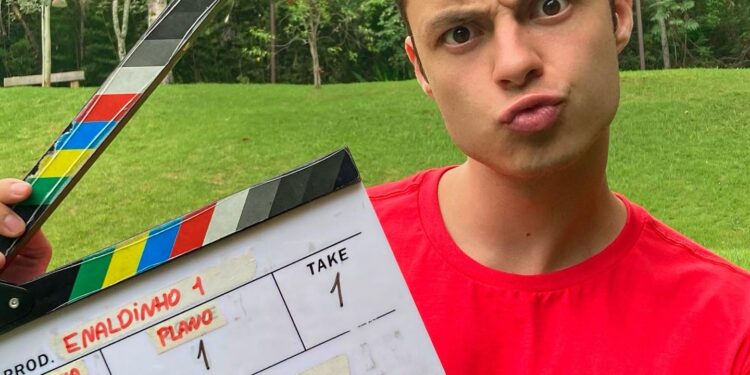 Enaldinho leva “Enaldinho e o Mistério da Lagoa” das telas do YouTube para as salas da Cinemark.