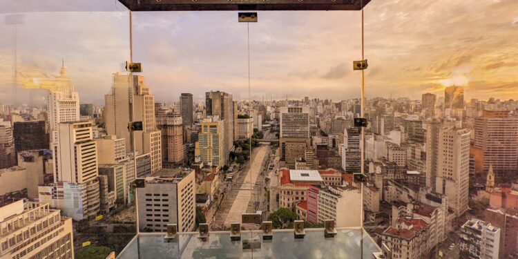 Sampa Sky reserva horário especial para visitantes com Transtorno do Espectro Autista