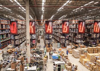 KaBuM! Bate Recorde na Black Friday 2023: Vendas Equivalentes a 10 Torres Eiffel de PS5 e Crescimento de 26% em Relação ao Ano Anterior