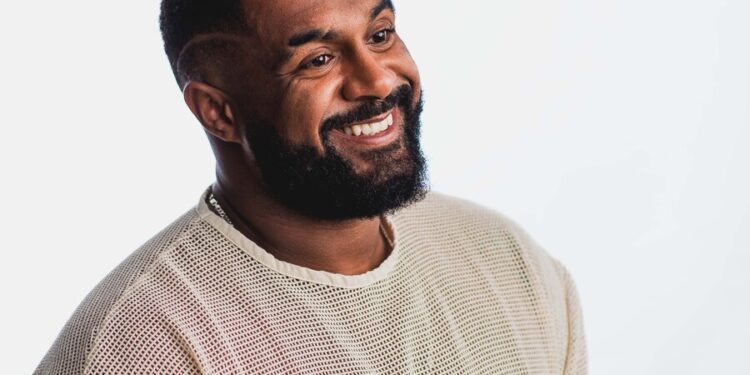 Acessibilidade:  BACO EXU DO BLUES NO CIRCO VOADOR