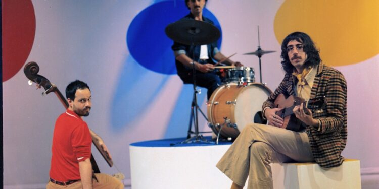 Terno: Turnê de Encerramento de “Além” com ingressos esgotados no Circo Voador