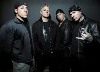 Noite Explosiva: Biohazard e Raimundos Agitam o Circo Voador