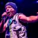 Bruce Dickinson arrasa em show no Rio de Janeiro, conquistando fãs com sua energia solo