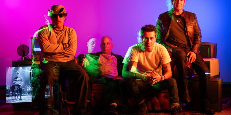 Capital Inicial celebra 25 anos do Acústico MTV e anuncia turnê nacional