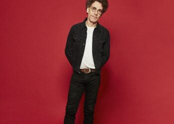 Nando Reis leva turnê Uma Estrela Misteriosa ao Rio de Janeiro