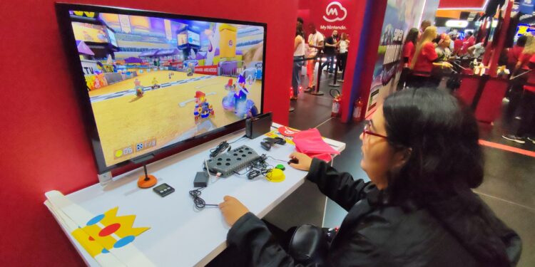 Nintendo na CCXP 24:  Inclusão no Mundo dos Videogames