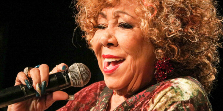 Alcione encerra as celebrações de 50 anos de carreira com show especial no Qualistage
