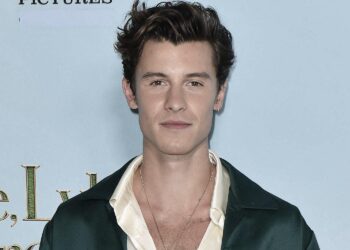 Lollapalooza Brasil 2025: O Segundo Dia de Emoção e Grandes Shows Agita o Público em São Paulo