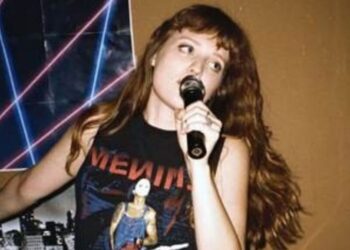 CCXP25: Deezer estreia no evento com desafio musical no Palco Magic e parceria estratégica