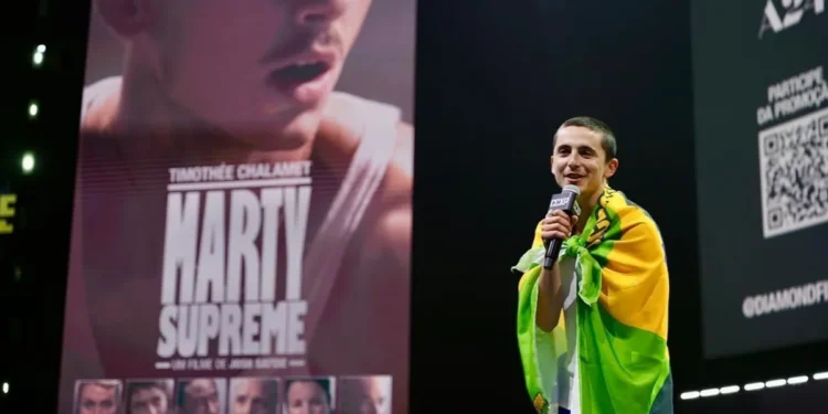 De ‘Cidade de Deus’ ao Ping-Pong: Timothée Chalamet e Josh Safdie detalham ‘Marty Supreme’ na CCXP25