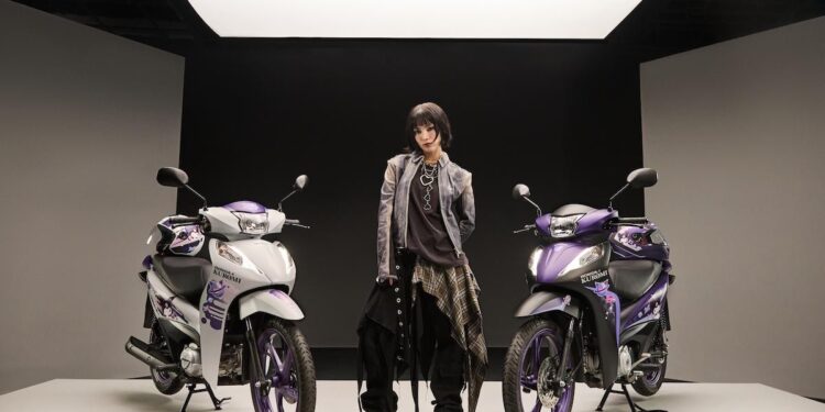 A aposta “Kawaii” da Honda: Biz ganha versão da Kuromi para testar personalização de fábrica