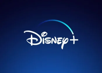 O painel do Disney+ no Palco Thunder entregou tudo o que os fãs queriam: datas de estreia, conexões nostálgicas da Marvel e a expansão de grandes franquias.