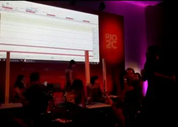 Rio2C Alan Macy: Experimento com coração 3D e Sincronização de Batimentos cardíacos