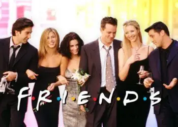 Cenário com sofá original da Série Friends chega ao Rio