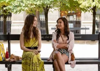 Motivos para assistir Emily em Paris.