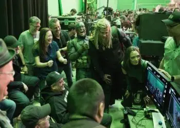 2 anos de Vingadores Ultimato: Irmãos Russo postam foto de bastidores