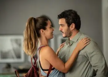 Nathalia Dill e Marcos Veras são “Um Casal Inseparável” no trailer da comédia romântica
