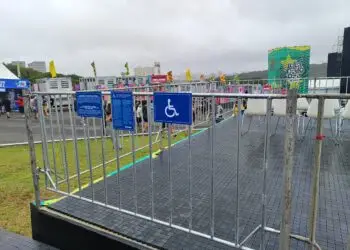Primeiro dia do Lollapalooza marcado por desafios, mas com acessibilidade garantida