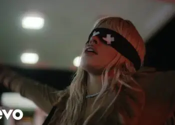 Camila Cabello Lança Single “I LUV IT” em Parceria com Playboi Carti: Uma Explosão de Pop Digital e Emoção