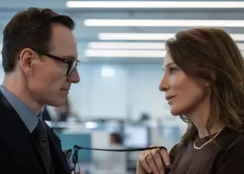 ‘Código Preto’ chega aos cinemas com suspense envolvente e atuações marcantes