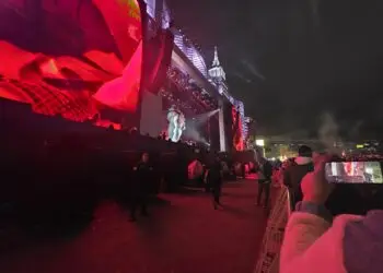 O Dia em que o The Town Vibrou: Rock e Acessibilidade em uma Noite Memorável