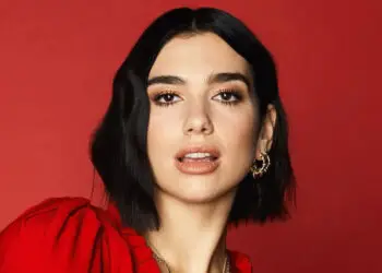 Fãs de Dua Lipa no Rio Enfrentam Mudança de Local e Setores; Jogo do Botafogo Altera Rota do Pop