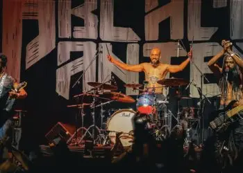 O Trovão de Minas no Templo Carioca: Black Pantera Grava Álbum Histórico no Circo Voador Lançando um Manifesto Sonoro